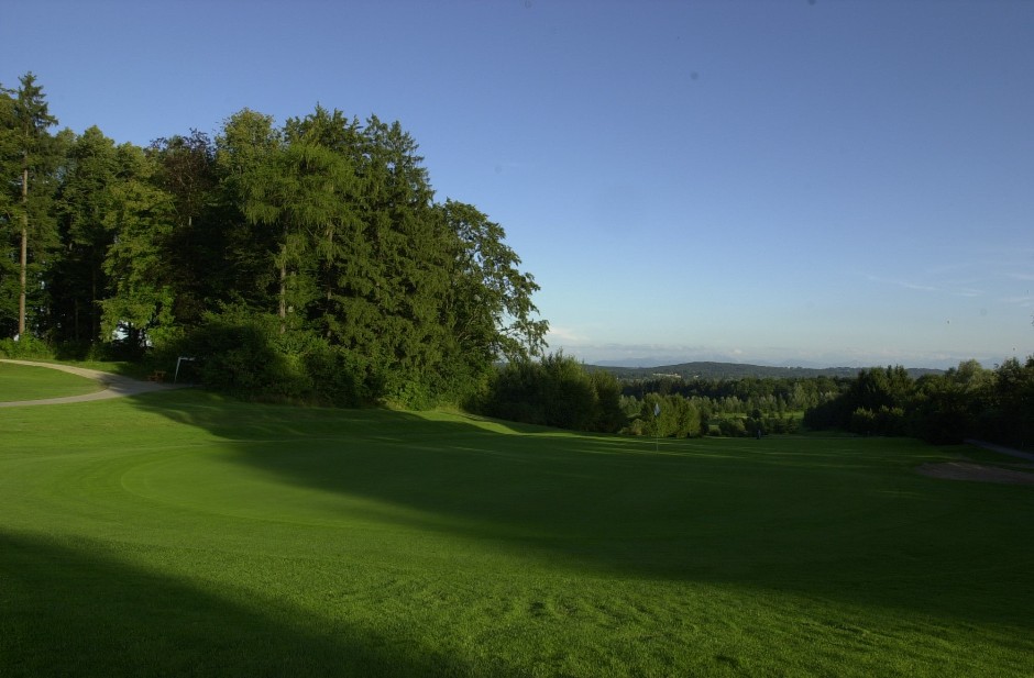 Golfclub und Golfangebote in München - muenchen-spielt-golf.de